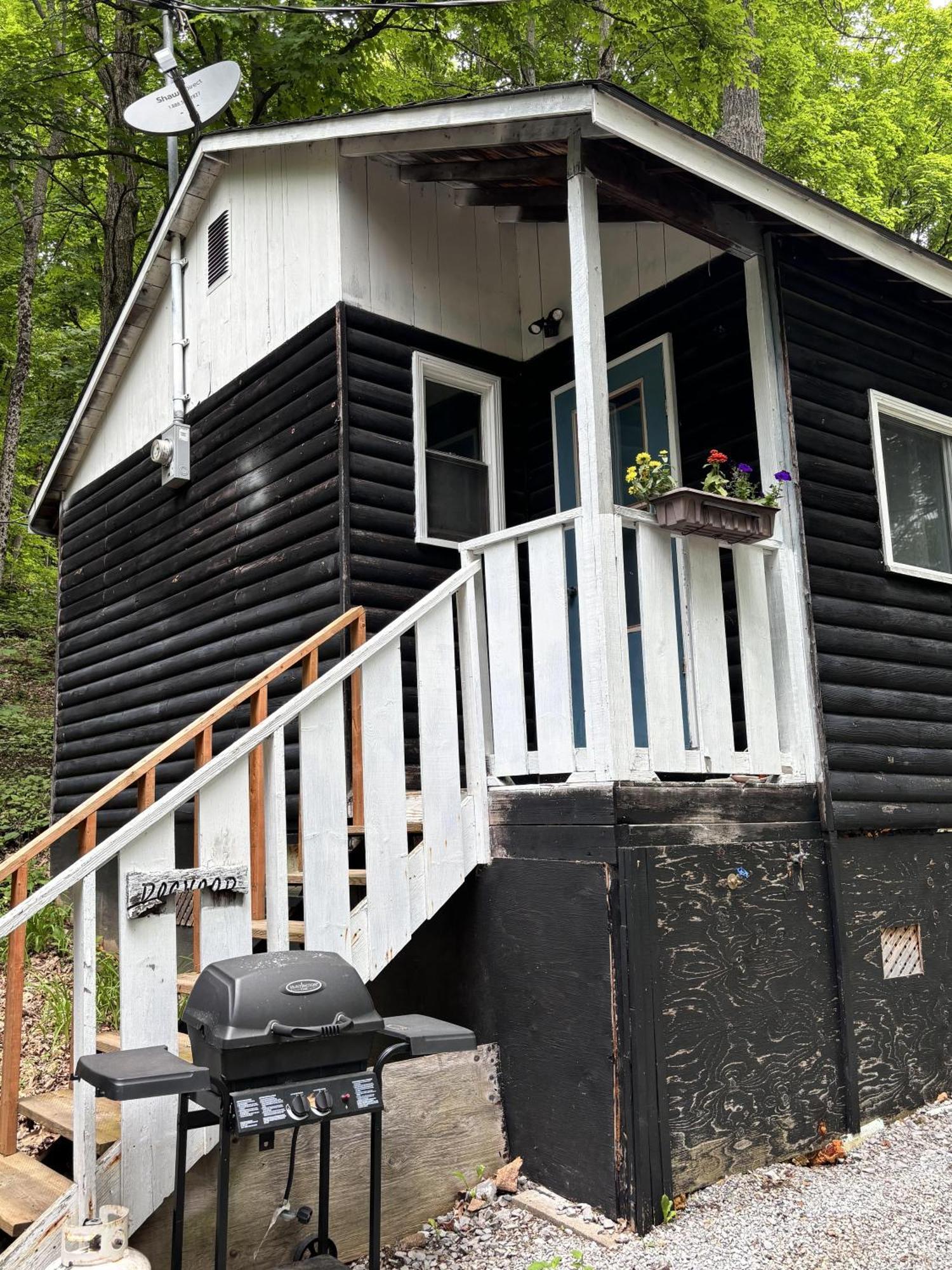 Lakefront Hideaway Resort คาวาร์ธาเลคส์ ภายนอก รูปภาพ